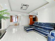 开元路 商圈成熟 出行方便 精装可拎包入住 有电梯