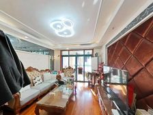 金桥 近地铁 精装可拎包入住 高楼层采光充足 医疗配套成熟