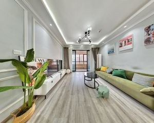 中房优山PLUS 3室1厅 东南