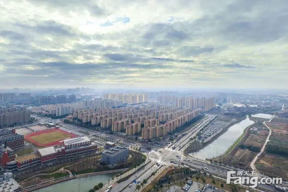 小区相关图