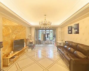 复式200多万精装拎包入住 凯佳公寓二期 使用面积272平