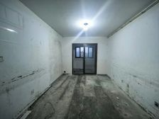 佘北家园紫鹃苑 刚需小三居 房龄新 南北通透 有电梯