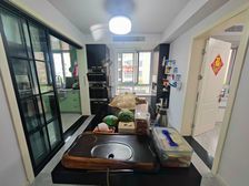 有电梯 小区新 精装可拎包入住 朝南 商品住宅 中间楼层