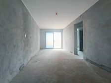 次新盘 小高层 三房 方便看房