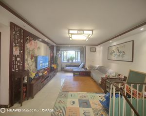 首开国风美伦 一层 满五 价格能商量