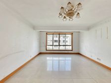 月牙塘小区四组团 4室2厅 99平