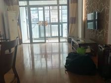 翠鑫苑 低楼层 满五 南北通透佘山房东急置换 诚意买房