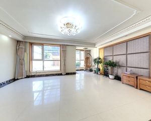 东南四环内南北通透精装下叠屏别墅 看房随时 诚心出售 满五