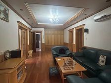 莘庄公园电梯大两房 双卫双阳台 只给我售 看房找我
