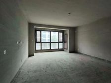 急售 府上低密洋房 落地窗带阳台 四居室毛坯 看方方便