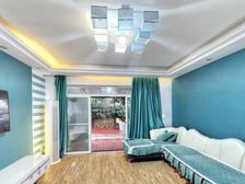 入户带80平+大花园,出行便利,精装修。