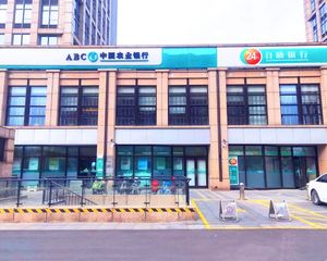 亦庄!林肯公园独栋!年80万!带6车位!可餐饮!可个人买