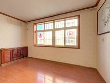 李村 李沧路红领巾旁 双玉新苑北区南北两居室东明厅 中间楼层