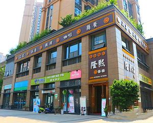 年租金200万 临街独栋出售 车位充足 可个人购买 包税