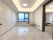 良乡大学城地铁300M 精装新房 一天未住南北通透 配套完善