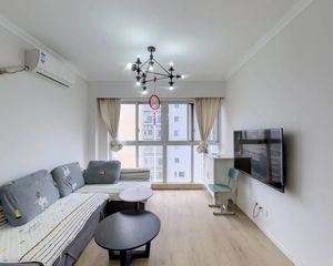 飞大壹号 精装修3房+南北通透+全配+位置安静+实景拍摄