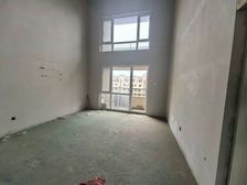 固安孔雀城剑桥郡板块洋房顶层复式带大一梯两户集中供暖