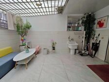 新上 一楼带院子 古华A区房东自住精装修可拎包住 有车棚车位