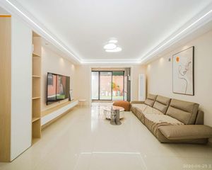 长永佳苑电梯中层全新精装3房2卫即买即入住