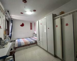 万达府河家园南向实用三居 自住精装修,采光好