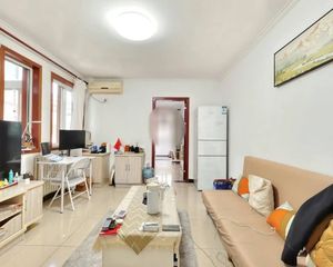 (买房不收中.介费)汇锦苑 1室1厅 62.89平