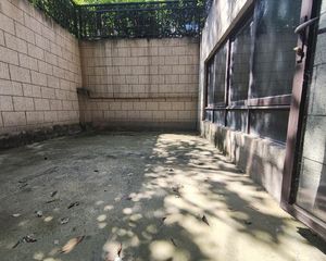教科院别墅!共4层!可装私家电梯!可做4.5卧室!双花园
