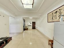 名座 小三房 户型方正 格局好 楼层好