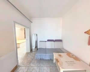 东关二条(西区) 南北两居室 独立客厅 三街社区 采光好