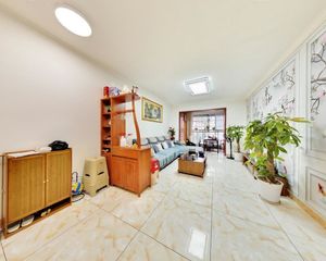 上道西城 3室2厅 东