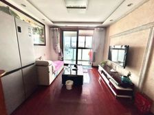 品质小区,电梯2012年次新房,大两房,精装修,看房方便!!