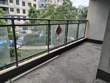 植物园附近电梯洋房126平南北双阳台 急售