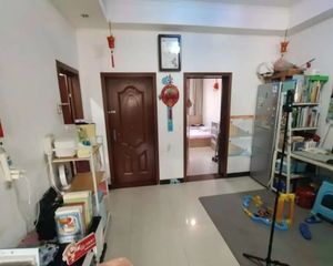 昌平县城 近医院 精装可拎包入住 商业配套成熟 近地铁