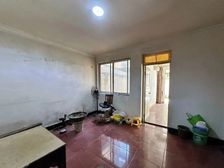 芳华苑(东区) 1室2厅1卫 毛坯 265万元