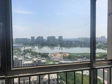 花郡玫瑰园 一线湖景房 视野无遮挡 邻万达东湖保师