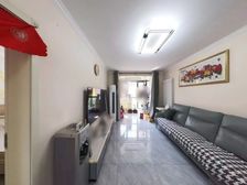 港馨家园 前期20W 楼层位置好 采光观景好