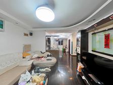 南北通透带阁楼,飞机户型,精装修近地铁站,采光好无遮挡