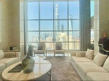 财富海景,顶楼复式,豪华装修诚意售带双车位