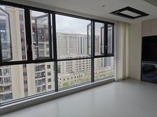 漳河万达领秀丹桂 楼层带车业主装好一天都没住过现外地定居