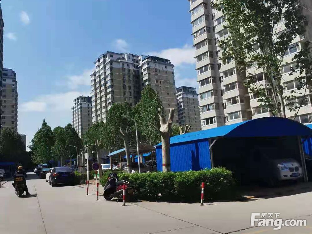 小区相关图