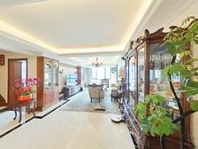 徐家汇板块,顶楼复式带露台,步行徐家汇公园300米