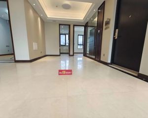 泰禾 景园(19号院) 3居室 户型方正 客厅朝南 房龄新