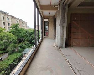 新上!中海九玺 电梯洋房4房 靠天俊悦府 乾苑 恒大悦龙台