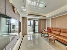 惠灵顿海上花苑 3室2厅 171.69平