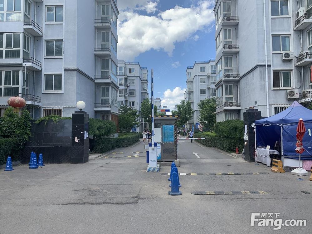 小区相关图