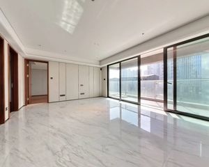 时代天境 次新小区,开发商精装带三大件