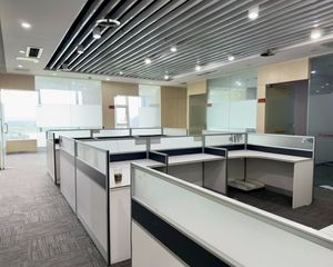 实拍视野东区朝外丨近地铁进电梯丨看SKP看江金融城孵化园世纪