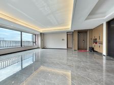 建发央玺 唯YI 在售大平层 4室2厅 南