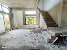 万科四季花城 边位大别墅400平实用面积仅售450万