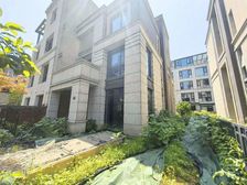 京武双拼别墅,实得面积超1000平,花园200平