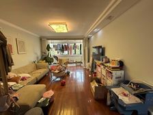 宝龙地铁口多层2楼送车棚 清爽精装修,拎包入住价格好谈随时看